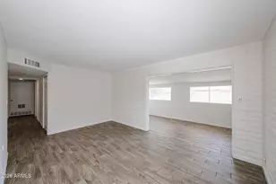 3119 W Country Gables Dr, Phoenix, AZ 85053 - Photo 14