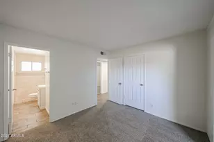 3119 W Country Gables Dr, Phoenix, AZ 85053 - Photo 32