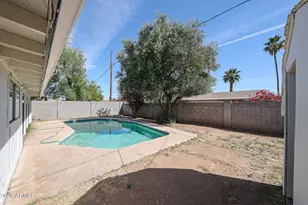 3119 W Country Gables Dr, Phoenix, AZ 85053 - Photo 52