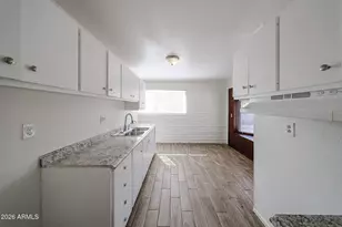 3119 W Country Gables Dr, Phoenix, AZ 85053 - Photo 20