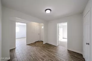3119 W Country Gables Dr, Phoenix, AZ 85053 - Photo 8