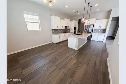 13724 W Harvest Avenue, Litchfield Park, AZ 85340 - Photo 8