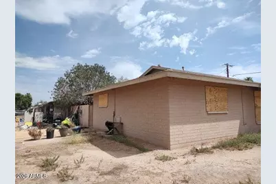410 W Carson Road, Phoenix, AZ 85041 - Photo 8