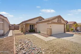 11339 W Madisen Ellise Dr, Surprise, AZ 85378 - Photo 4