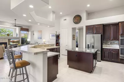 11440 E Whitethorn Drive, Scottsdale, AZ 85262 - Photo 6