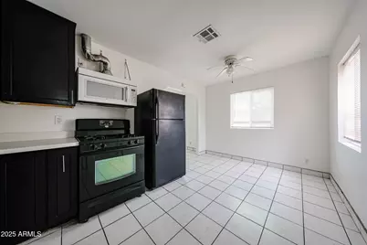 2506 E Roosevelt Street, Phoenix, AZ 85008 - Photo 14