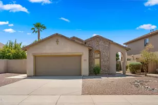 6602 S Cartier Dr, Gilbert, AZ 85298 - Photo 34