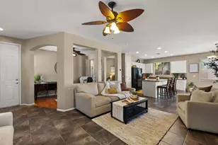 6602 S Cartier Dr, Gilbert, AZ 85298 - Photo 4
