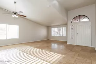 11421 W Emerald Ln, Avondale, AZ 85392 - Photo 4