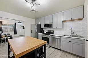 1033 N 25th St, Phoenix, AZ 85008 - Photo 8