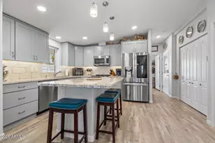 17200 W Bell Rd, Surprise, AZ 85374 - Photo 14