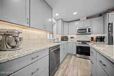 17200 W Bell Road #708, Surprise, AZ 85374 - Photo 12