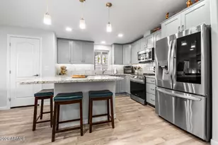 17200 W Bell Rd, Surprise, AZ 85374 - Photo 12