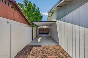 1102 E Rosemonte Dr, Phoenix, AZ 85024 - Photo 54