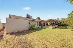2609 N 49th Pl, Phoenix, AZ 85008 - Photo 32