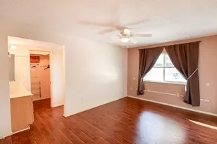 10413 W Prairie Hills Cir, Sun City, AZ 85351 - Photo 12