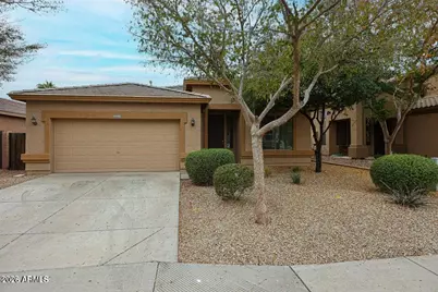 16183 W Winchcomb Drive, Surprise, AZ 85379 - Photo 2