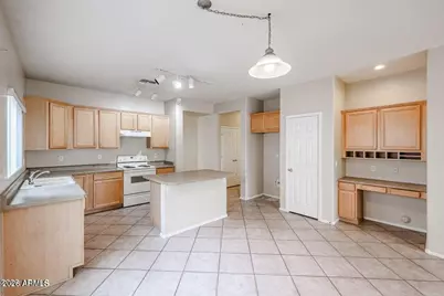 16183 W Winchcomb Drive, Surprise, AZ 85379 - Photo 6