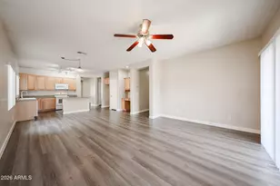 16183 W Winchcomb Dr, Surprise, AZ 85379 - Photo 10