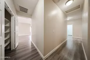 16183 W Winchcomb Dr, Surprise, AZ 85379 - Photo 32