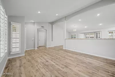 20108 N 92nd Avenue, Peoria, AZ 85382 - Photo 4