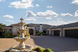 1011 E Kingbird Pl, Chandler, AZ 85286 - Photo 2