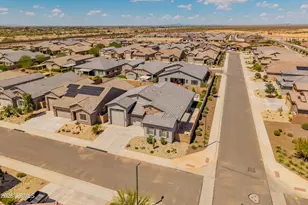 24926 N 175th Ln, Surprise, AZ 85387 - Photo 88
