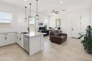 24926 N 175th Ln, Surprise, AZ 85387 - Photo 44