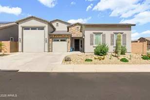 24926 N 175th Ln, Surprise, AZ 85387 - Photo 2
