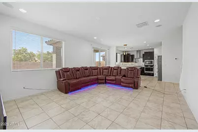 5066 N 79th Lane, Glendale, AZ 85303 - Photo 12