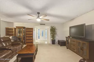 19021 N Signal Butte Cir, Sun City, AZ 85373 - Photo 8