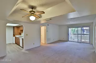 10444 N 69th St, Paradise Valley, AZ 85253 - Photo 4