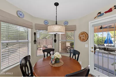19516 N 88th Drive, Peoria, AZ 85382 - Photo 10