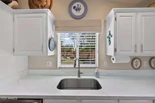 19516 N 88th Dr, Peoria, AZ 85382 - Photo 8