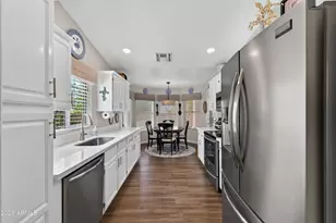 19516 N 88th Dr, Peoria, AZ 85382 - Photo 6