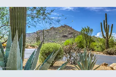 2044 E Smoketree Drive, Carefree, AZ 85377 - Photo 36
