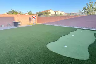 8835 W Fleetwood Ln, Glendale, AZ 85305 - Photo 10