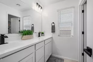 7516 West Odeum Ln, Phoenix, AZ 85043 - Photo 30