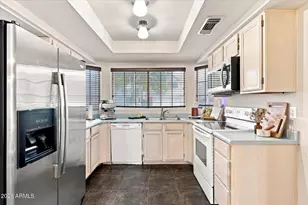 18632 N 5th Ave, Phoenix, AZ 85027 - Photo 6