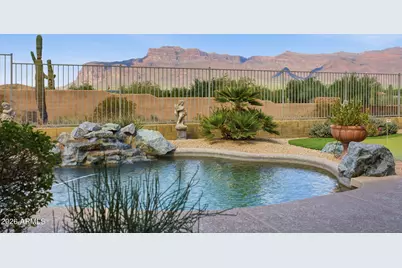 6752 E Barragan Drive, Gold Canyon, AZ 85118 - Photo 2