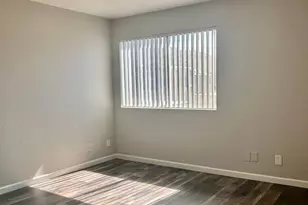 1553 W Mercer Ln, Phoenix, AZ 85029 - Photo 8