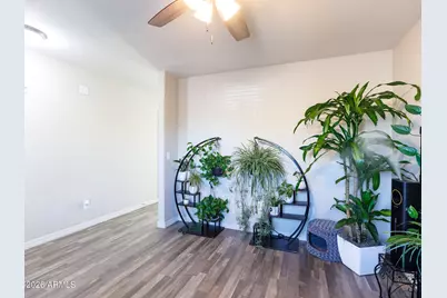 1866 N Logan Lane, Casa Grande, AZ 85122 - Photo 6