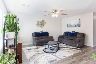 1866 N Logan Ln, Casa Grande, AZ 85122 - Photo 10