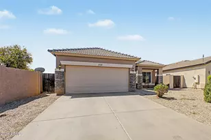 27928 N Quartz Dr, San Tan Valley, AZ 85143 - Photo 2