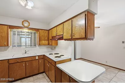11354 N 114th Drive, Youngtown, AZ 85363 - Photo 8