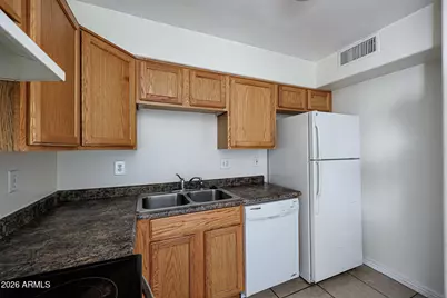 2614 E Monte Vista Road #1, Phoenix, AZ 85008 - Photo 4