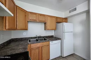 2614 E Monte Vista Rd, Phoenix, AZ 85008 - Photo 4