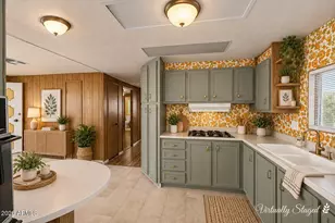 7300 N 51st Ave, Glendale, AZ 85301 - Photo 18