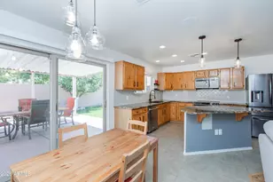 651 N Cobblestone St, Gilbert, AZ 85234 - Photo 12