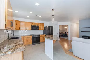 651 N Cobblestone St, Gilbert, AZ 85234 - Photo 10